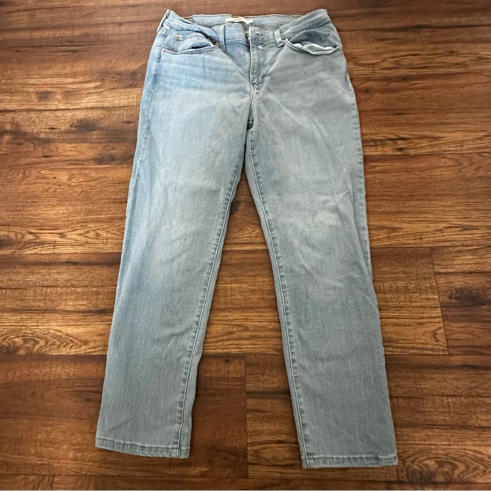 Levi Strauss Boyfriend Denim Jeans Women's Sz 30 EUC Casual blue pants